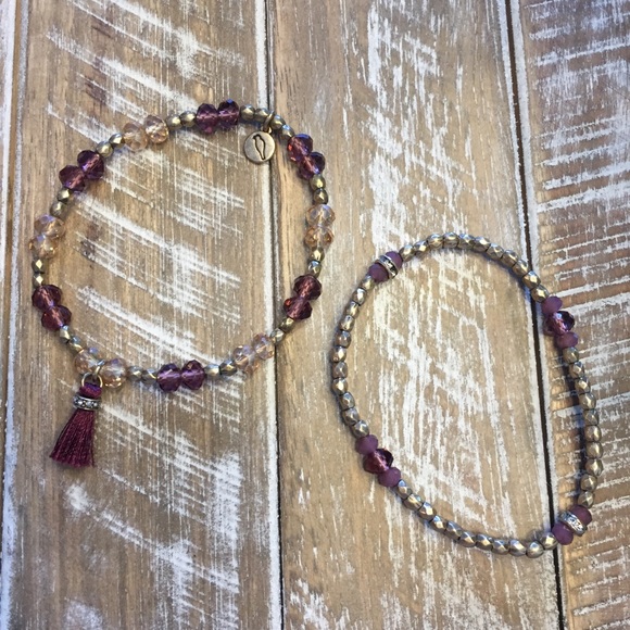 Chloe + Isabel beaded stretch bracelets. - Picture 2 of 3